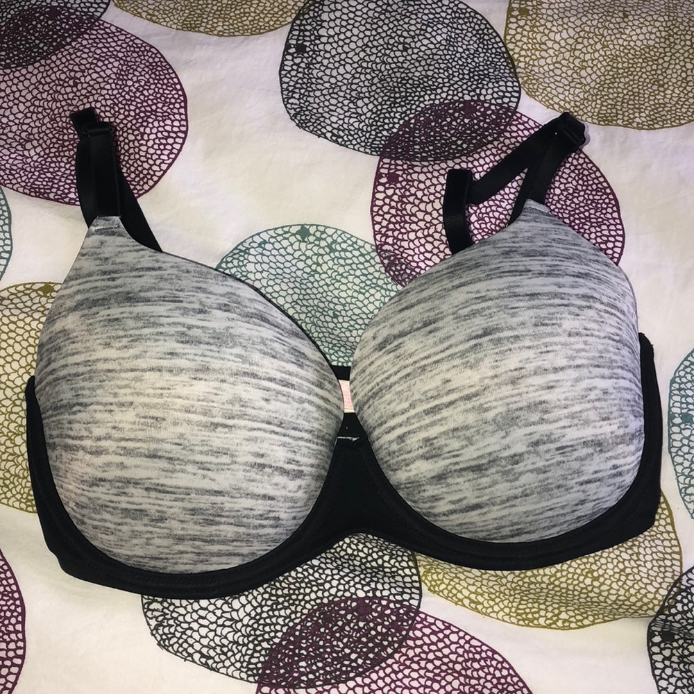 Victoria Secret Pink Lightly Lined Wear Everywhere